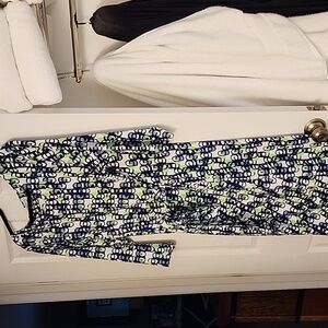 Peter Nygard size 20W shift wrap dress